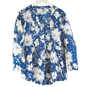 Old Navy 3/4 sleeve floral top Sz M